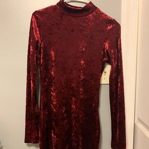 long sleeve velvet dress
